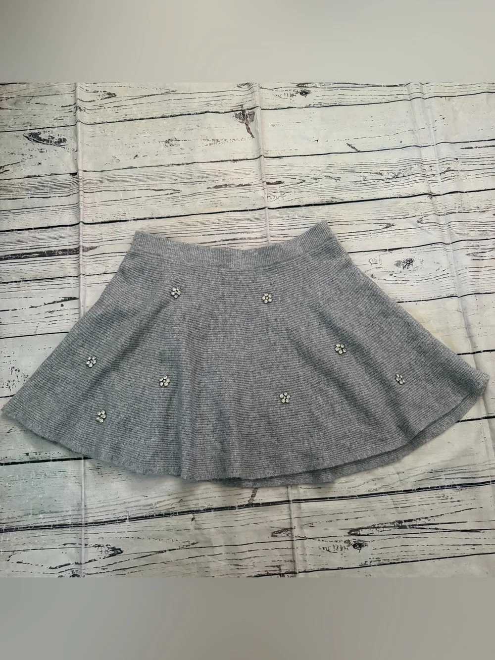 Embellished Light Gray A-Line Knit Skirt